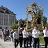 Schutzengelsonntag: Maturanten trugen Schutzengelstatue in Wilhering